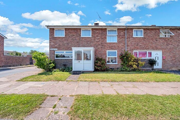 3 Bedroom End Terrace House For Sale In Goldsmith Close, Bury St Edmunds, IP32