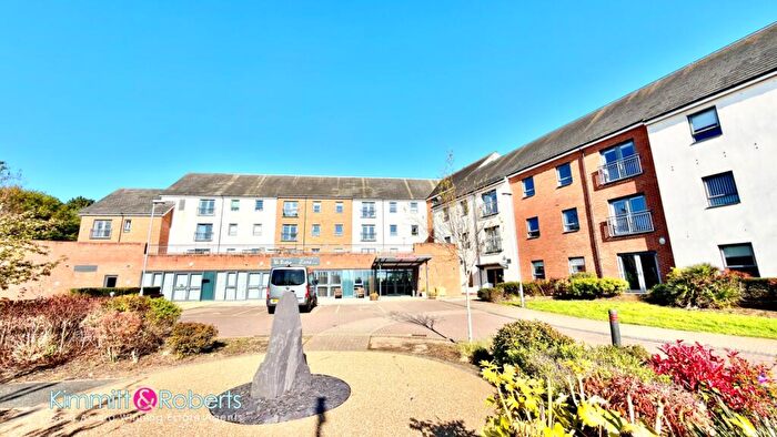 2 Bedroom Apartment For Sale In Cherry Tree Gardens, Orchard Place, Houghton Le Spring, Tyne And Wear, DH5