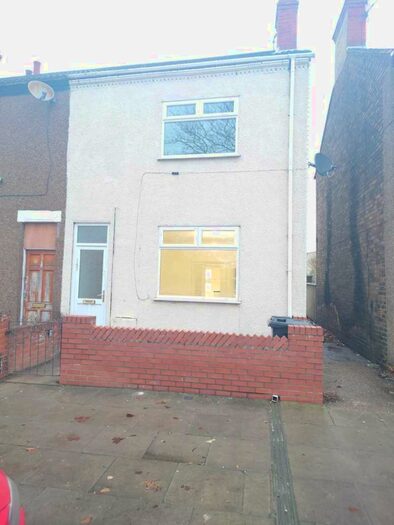 3 Bedroom End Of Terrace House To Rent In Corporation Road, Grimsby, DN31