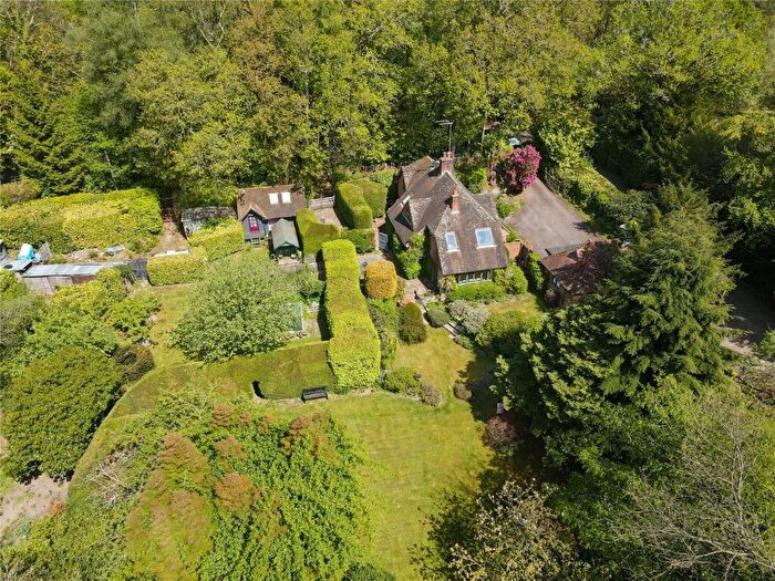 3 Bedroom Detached House For Sale In Whitmore Vale Road, Grayshott, Hindhead, Surrey, GU26