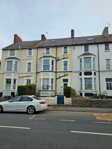 1 Bedroom Flat To Rent In Abergele Road, Old Colwyn, Colwyn Bay, LL29