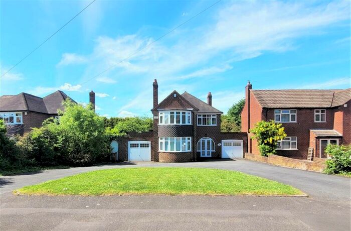 3 Bedroom Detached House To Rent In Wood Lane, Sutton Coldfield, West Midlands, B74