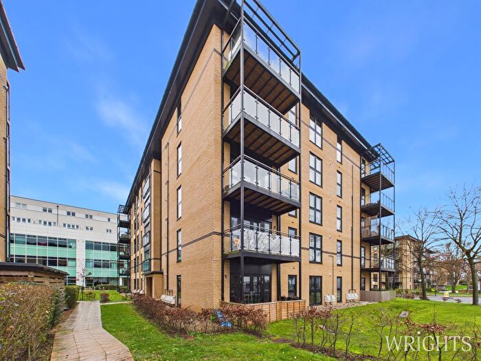 2 Bedroom Flat To Rent In Bessemer Road, Welwyn Garden City, AL7