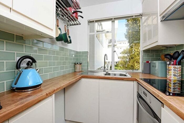 1 Bedroom Flat To Rent In Streatham Hill, Streatham, SW2
