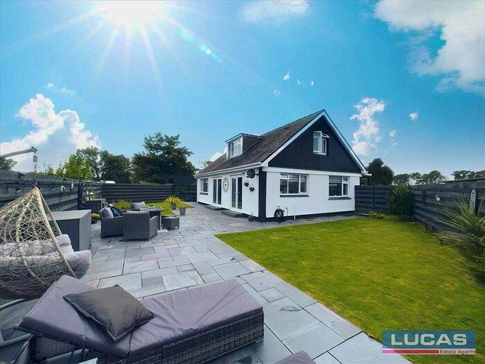 3 Bedroom Detached Bungalow For Sale In Gwel Y Don Estate, Pentraeth, LL75