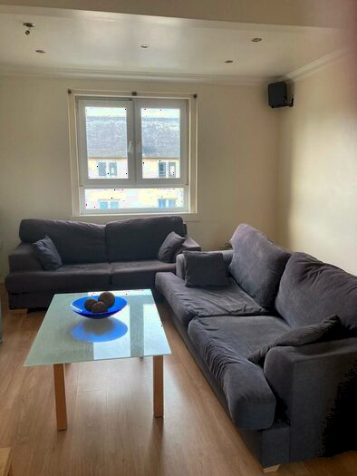 1 Bedroom Flat To Rent In , Clearburn Road, Edinburgh, EH16