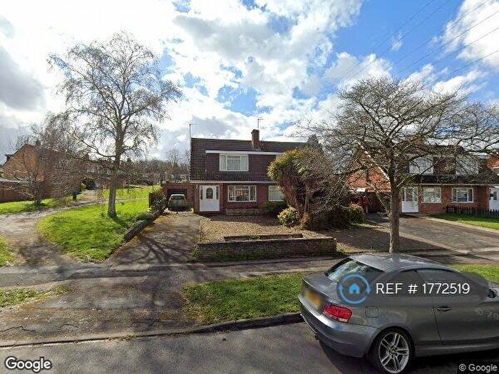 3 Bedroom Semi-Detached House To Rent In Hesters Way Lane, Cheltenham, GL51