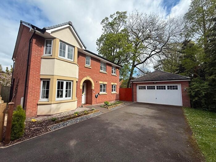 4 Bedroom Detached House To Rent In Sandland Grove, Nantwich, Cheshire, CW5