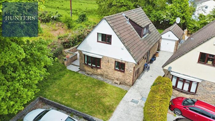 3 Bedroom Detached House For Sale In Gregory Close, Pencoed, Bridgend, CF35