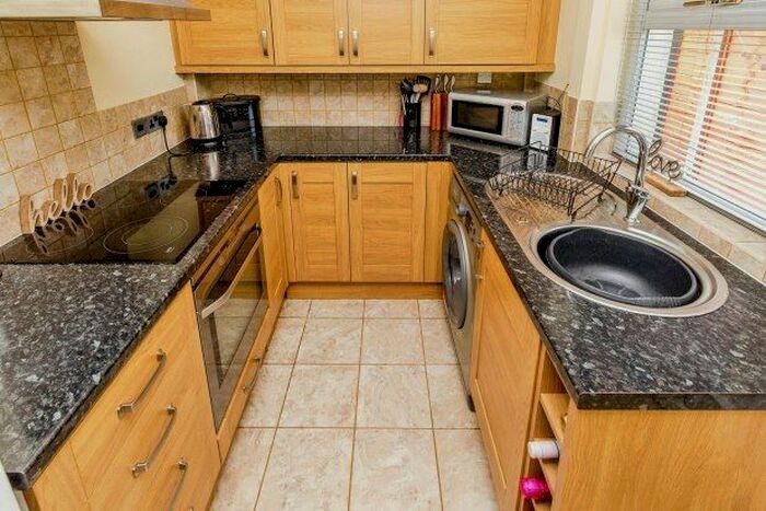 2 Bedroom Property To Rent In Birmingham Street, Willenhall, WV13