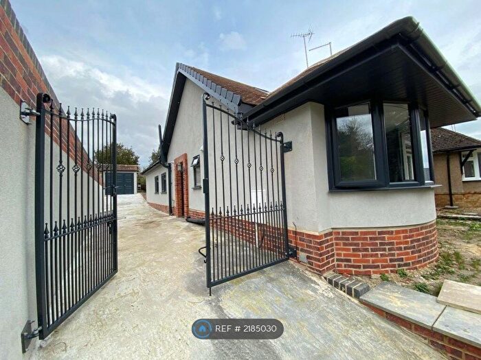 4 Bedroom Semi-Detached House To Rent In Hertfordshire, Hitchin, SG4
