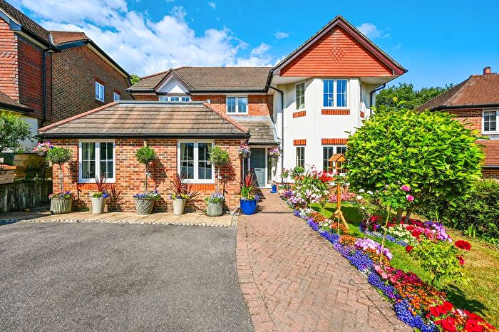 4 Bedroom Detached House For Sale In Pollington Place, Crowborough, TN6