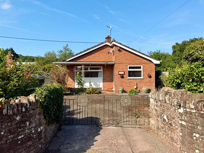 3 Bedroom Bungalow For Sale In Peterchurch, Hereford, HR2