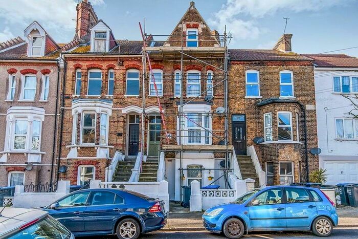 1 Bedroom Flat To Rent In Codrington Road, Ramsgate, CT11