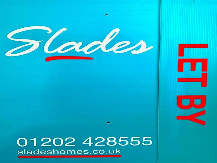 4 Bedroom House To Rent In Peace Close, Bransgore, Christchurch, BH23