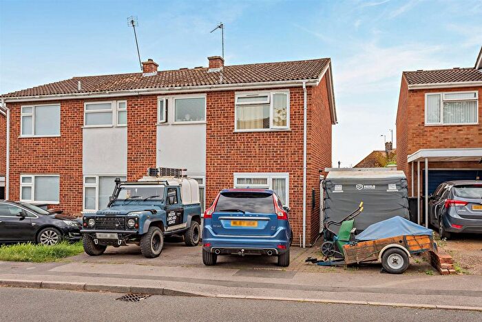3 Bedroom Semi-Detached House For Sale In Langham Road, Raunds, Wellingborough, NN9