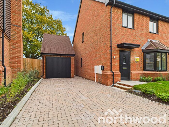 3 Bedroom Semi Detached House To Rent In Abbey Way, Willesborough, Ashford, TN24