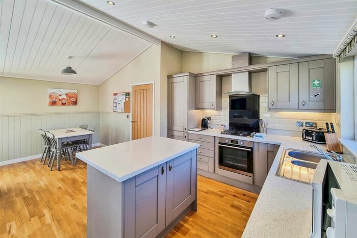 2 Bedroom Detached Bungalow For Sale In Hailsham Road, Stone Cross, Pevensey, BN24