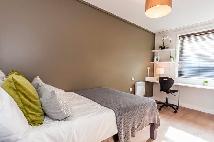 5 Bedroom House To Rent In Crossgate Lofts, Durham, DH1