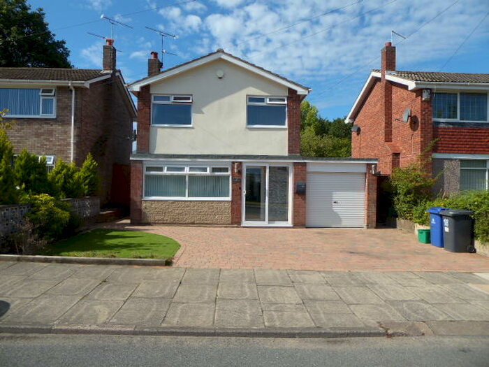 3 Bedroom Detached House To Rent In Sandrock Drive, Bessacarr, Doncaster, DN4