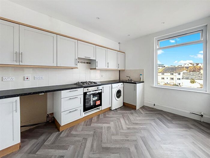 1 Bedroom Flat To Rent In Northumberland Place, Teignmouth, Teignmouth, TQ14