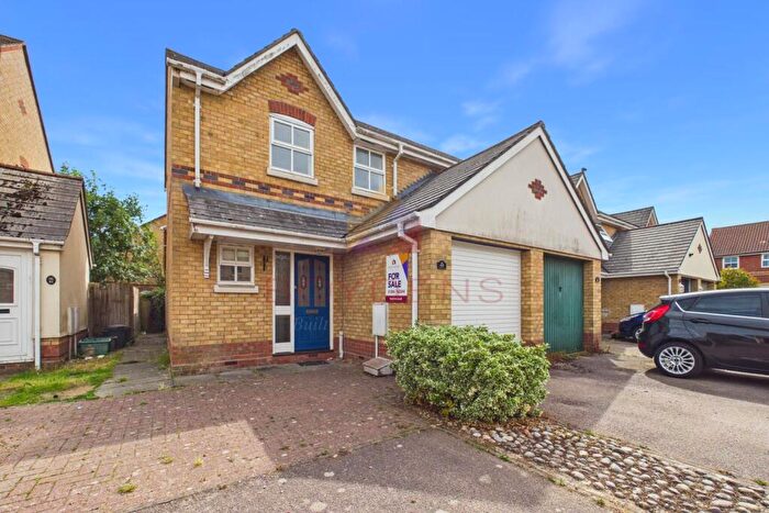 2 Bedroom End Of Terrace House For Sale In Derwent Road, Highwoods, CO4