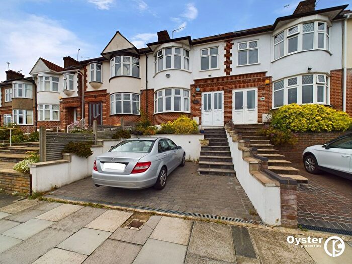 5 Bedroom Terraced House To Rent In Ferney Road, East Barnet, EN4