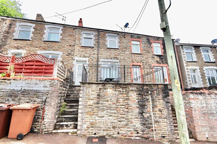 2 Bedroom Terraced House To Rent In Queens Road, Elliots Town, NP24