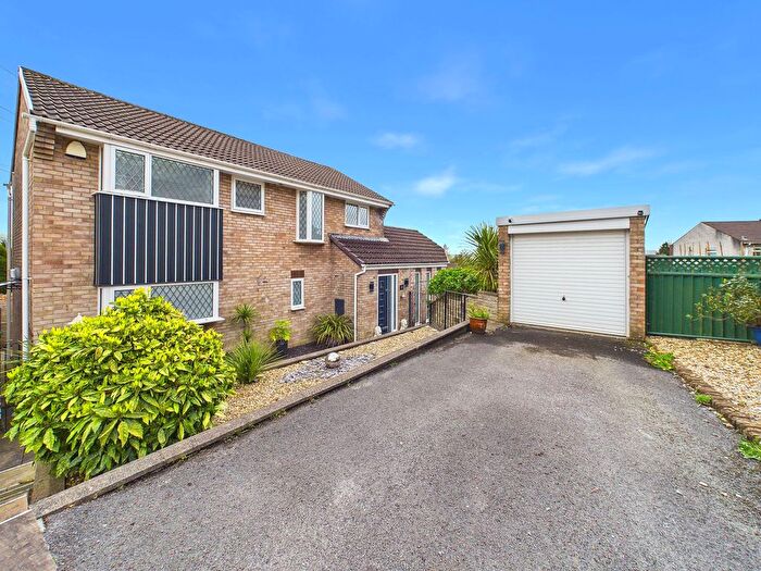 3 Bedroom Detached House For Sale In Radnor Drive, Morriston, SA6