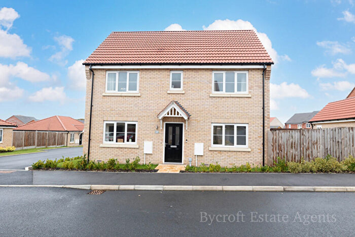 3 Bedroom Detached House For Sale In Harrier Road, Hopton, Great Yarmouth, NR31