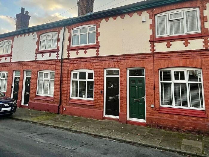 2 Bedroom Terraced House For Sale In Southern Street, Stockton Heath, WA4
