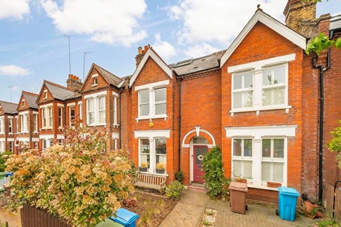 3 Bedroom House For Sale In Dunstans Road, East Dulwich, SE22