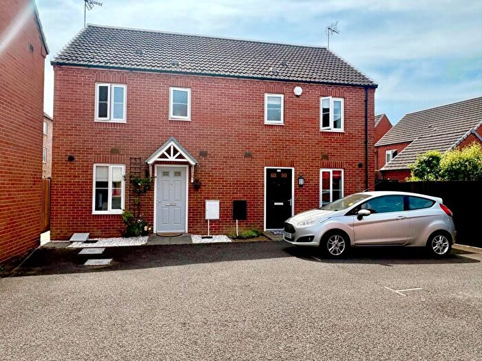 2 Bedroom Semi-Detached House For Sale In Goetre Fawr, Radyr, Cardiff, CF15
