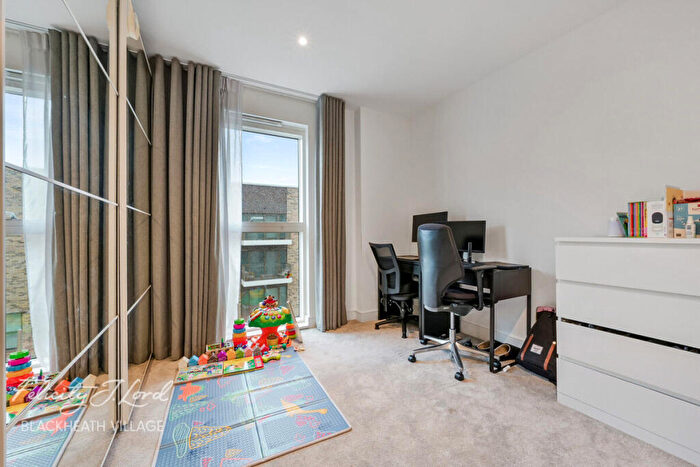 2 Bedroom Flat For Sale In Anderson Road, London, SE3