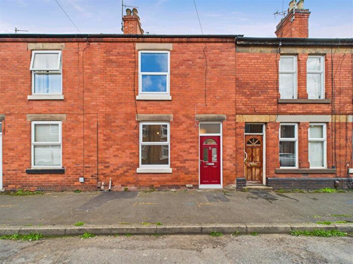 3 Bedroom Terraced House To Rent In Thames Street, Nottingham, NG6