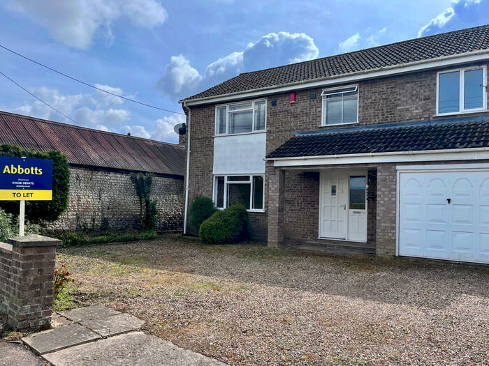 4 Bedroom House To Rent In The Street, Holywell Row, IP28