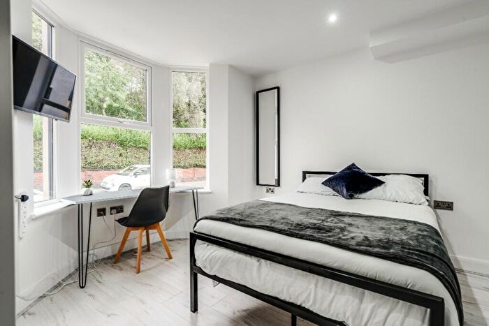 6 Bedroom House To Rent In Borrowdale Road, Liverpool, L15