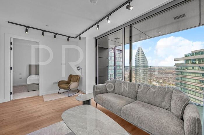 1 Bedroom Apartment For Sale In Valencia Tower. Bollinder Place, City Road, EC1V