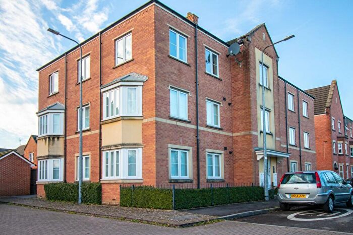 2 Bedroom Flat To Rent In Arudur Hen, Radyr, Cardiff, CF15