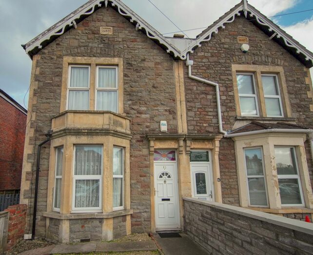 1 Bedroom Flat To Rent In Bishopsworth Road, Bishopsworth, Bristol, BS13