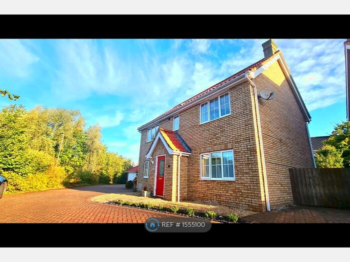 6 Bedroom Detached House To Rent In Bladewater Road, Norwich, NR5