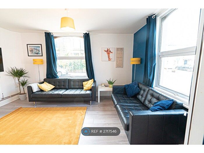 5 Bedroom End Of Terrace House To Rent In Avenue Road, Southampton, SO14