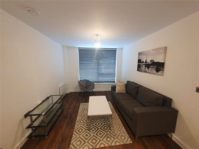2 Bedroom Apartment To Rent In Moseley Street, Digbeth, Birmingham, B12