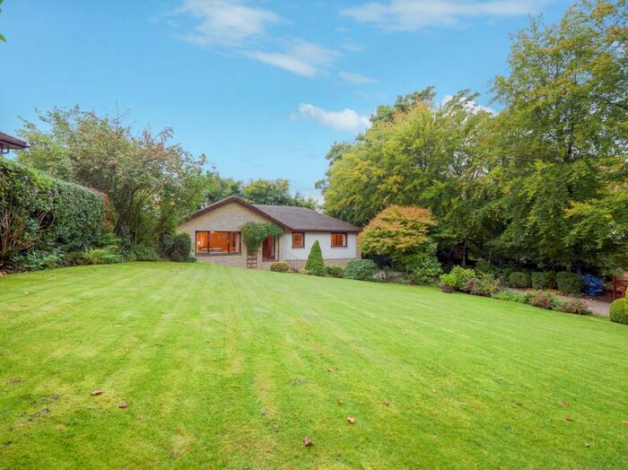 3 Bedroom Detached Bungalow For Sale In Milndavie Road, Strathblane