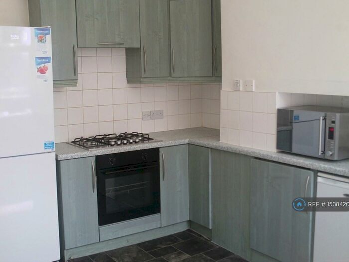 7 Bedroom Terraced House To Rent In Beech Hill Road, Sheffield, S10