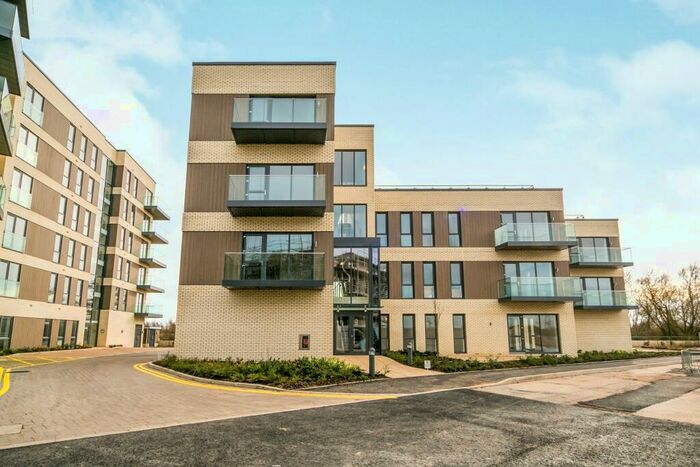 2 Bedroom Apartment To Rent In Flagstaff Road, Reading, RG2