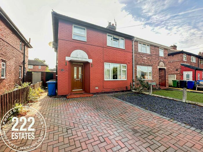 3 Bedroom Semi-Detached House To Rent In Haryngton Avenue, Bewsey, Warrington, WA5