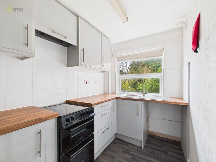 2 Bedroom Flat For Sale In Aldridge Road, Perry Barr, Birmingham, B42