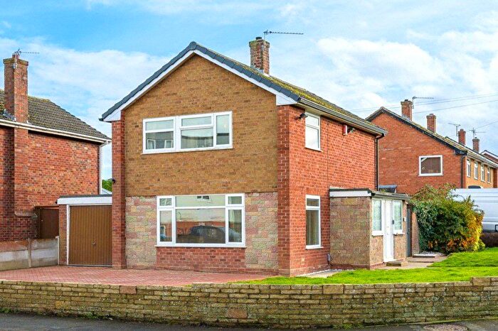 3 Bedroom Detached House For Sale In Rea Drive, Telford, Shropshire, TF1