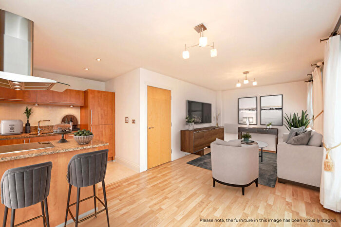 2 Bedroom Penthouse To Rent In Regents Park Road, Primrose Hill, NW1